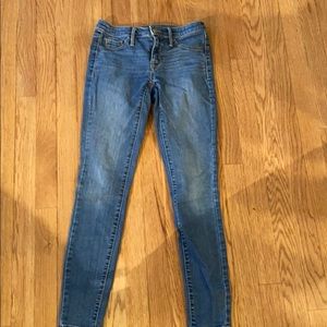 Women's mossimo stretch jeans